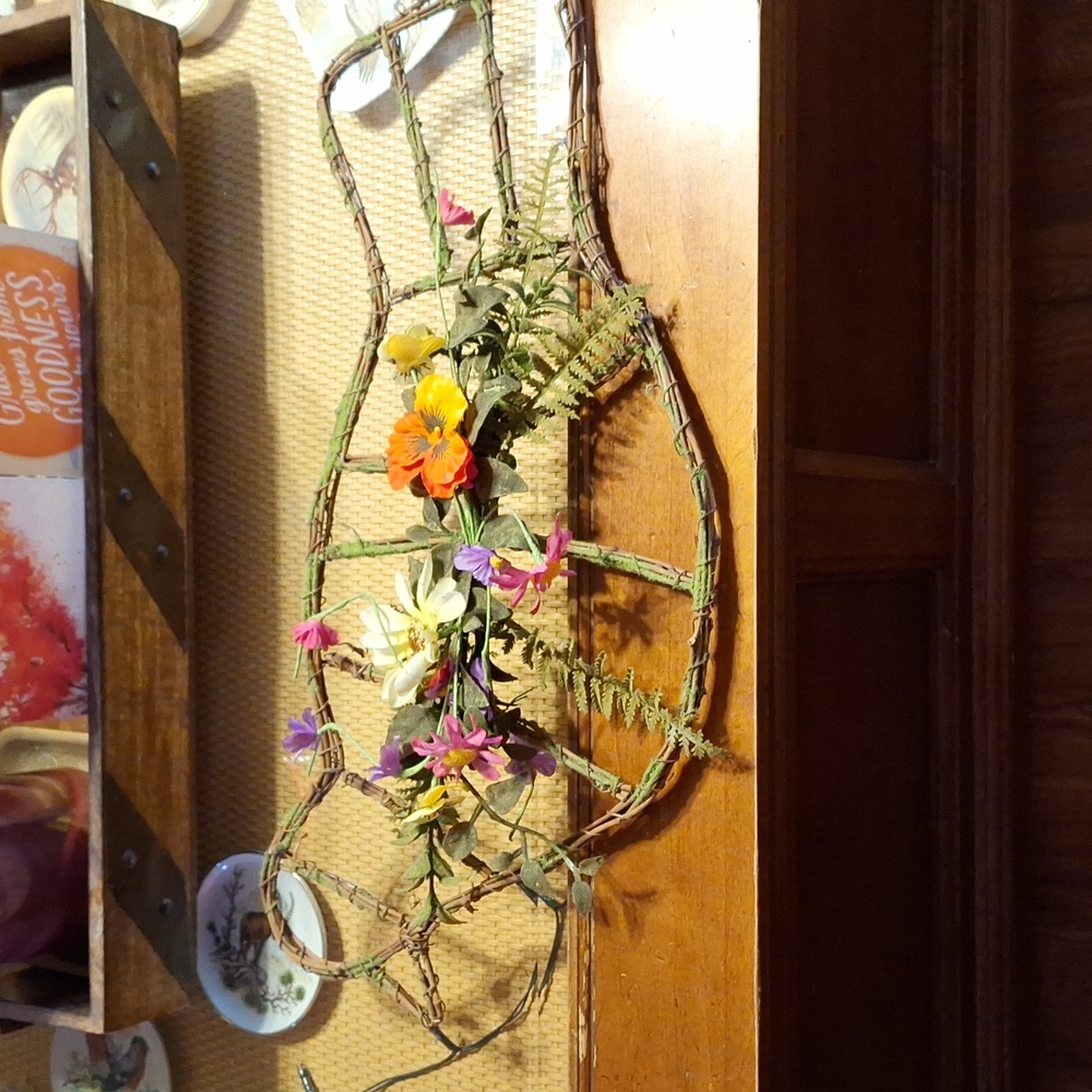 Bird decor